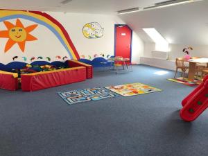 Apartment Steffan - 2-3km from the sea by Interhome