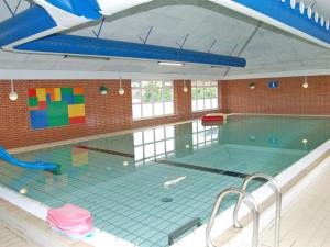 Apartment Steffan - 2-3km from the sea by Interhome