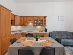 Apartment Old Town home-7 by Interhome