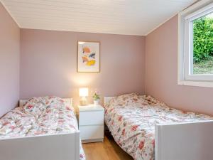 Holiday Home Gyda - 350m from the sea by Interhome