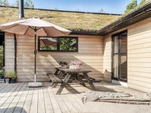 Holiday Home Arbnora - from the sea by Interhome