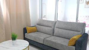 Frangipani Sky Lounge, Alanis Residence-studio near KUL Airport