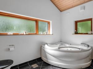 Holiday Home Rosaline - 500m from the sea by Interhome