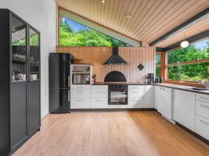 Holiday Home Rosaline - 500m from the sea by Interhome