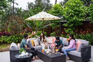 SaffronStays Laterite Grove