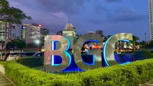 L1 Twin Bed Staycation in BGC