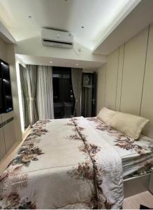 Aldrich axelle pollux