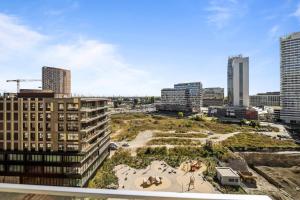 1,5 room AC apartment, balcony,new building, Downtown, Old City