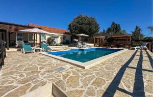 Gorgeous Home In Benkovac