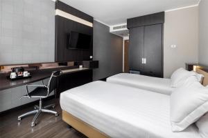 Best Western Premier CHC Airport