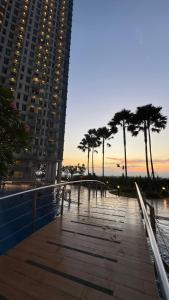Apartemen Anderson 08 Pakuwon mall Luxury Studio Apartment Connecting Mall, Pool & City View