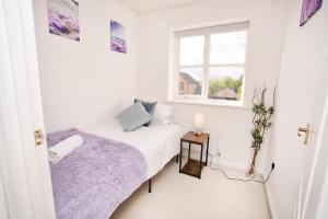 Four bed detached, off-street parking in Monkston