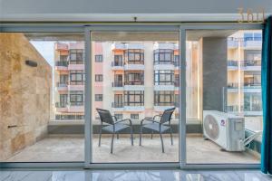 Spacious 3BR in Qawra with Balconies & Coastal Vibe by 360 Estates