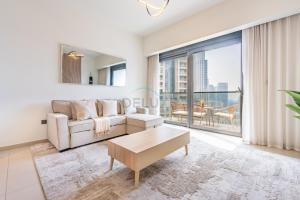 Magnificent 2BR Apartment at Act One Act Two Tower 2 in Downtown Dubai by Deluxe Holiday Homes
