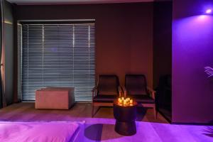 Jacuzzi Cinema Japandi 2