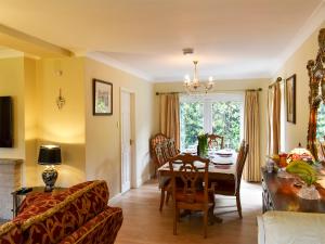 Alderley House