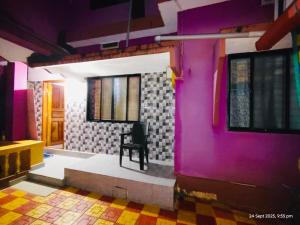 R J Homestay