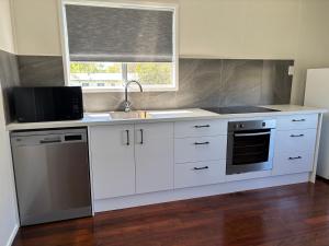 Family retreat near Caboolture Hospital