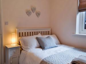 Cottage On The Green