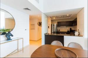 AWS Holiday Homes - Comfort and Marina Views