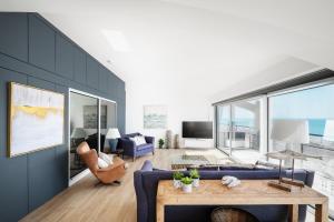 Modern beach apartment