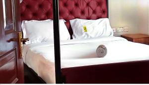 TOQUe HOTEL & ACCOMODATIONS