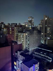 Studio Novo com Piscina e Metrô ao lado