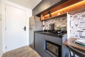 Studio Novo com Piscina e Metrô ao lado