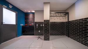 Studio Novo com Piscina e Metrô ao lado