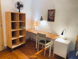 Chambre privée non verrouillée dans un appartement partagé - avec chien