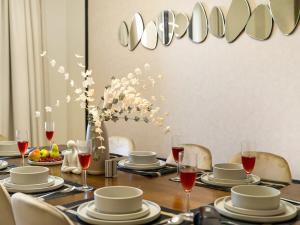 Jumeirah Beachfront with Ain View and Sea View 2BR