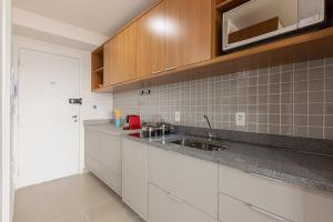 Easy Star - Lindo Studio no Alto da Boa Vista proximo ao Metrô - TX03H