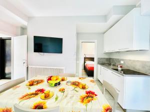 Poseidone Apartment - Terrazza vista lago