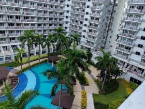 Apartment Shell Residences near MOA