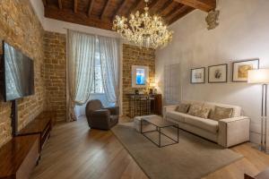 Donati Luxury Tower Suites