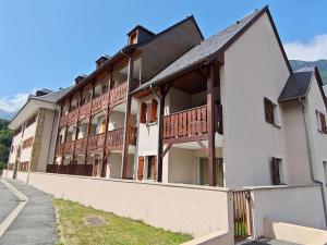 Appartement meublé T3 avec terrasse vue montagne