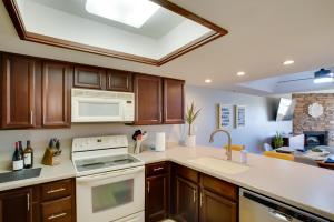 First-Floor Condo with Golf Course Views and Pool!