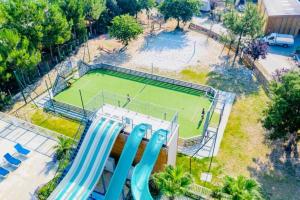 MH410 3 chambres dont suite parentale et 2 sdb dans camping 4 étoiles