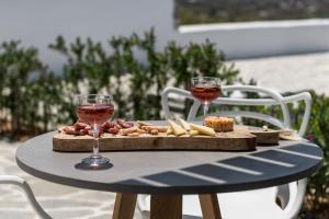 Seven Suites Naxos Greece