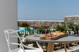 Seven Suites Naxos Greece