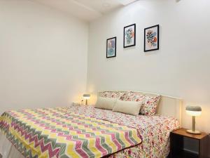 Zero5Homestays- Spacious and Modern 1BHK in Central Gwalior