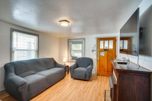 Walk to Main St Fond du Lac Retreat with Yard