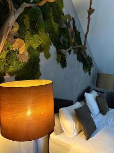 Édouard Garden Café Guest Room