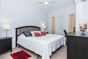 Resort acess gatted community 2608