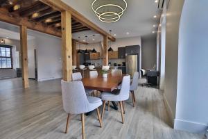 Yulux two Old Montreal luxurious apartments