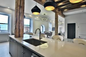 Yulux two Old Montreal luxurious apartments