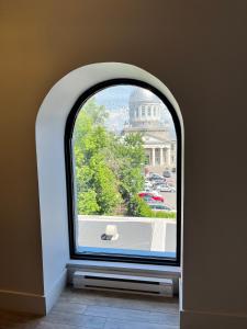 Yulux two Old Montreal luxurious apartments