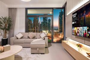 Mahogany 18 - 2BR 10 Guests - Walk to Dubai Mall