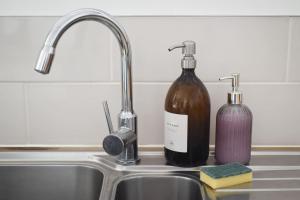 Air Maison - Sandy Shores - Beachfront Apartment - Sleeps 3