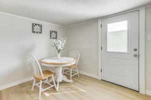 Crosby Huffman Hideaway Serene Escape w Yard